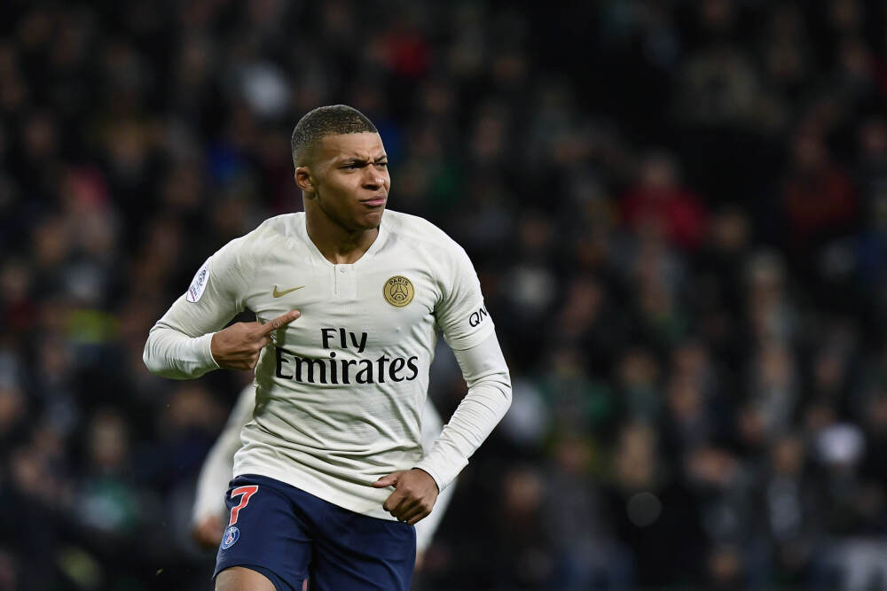 趋势票简单操作法：一、核心原则——只做已走出来的趋势，别猜底